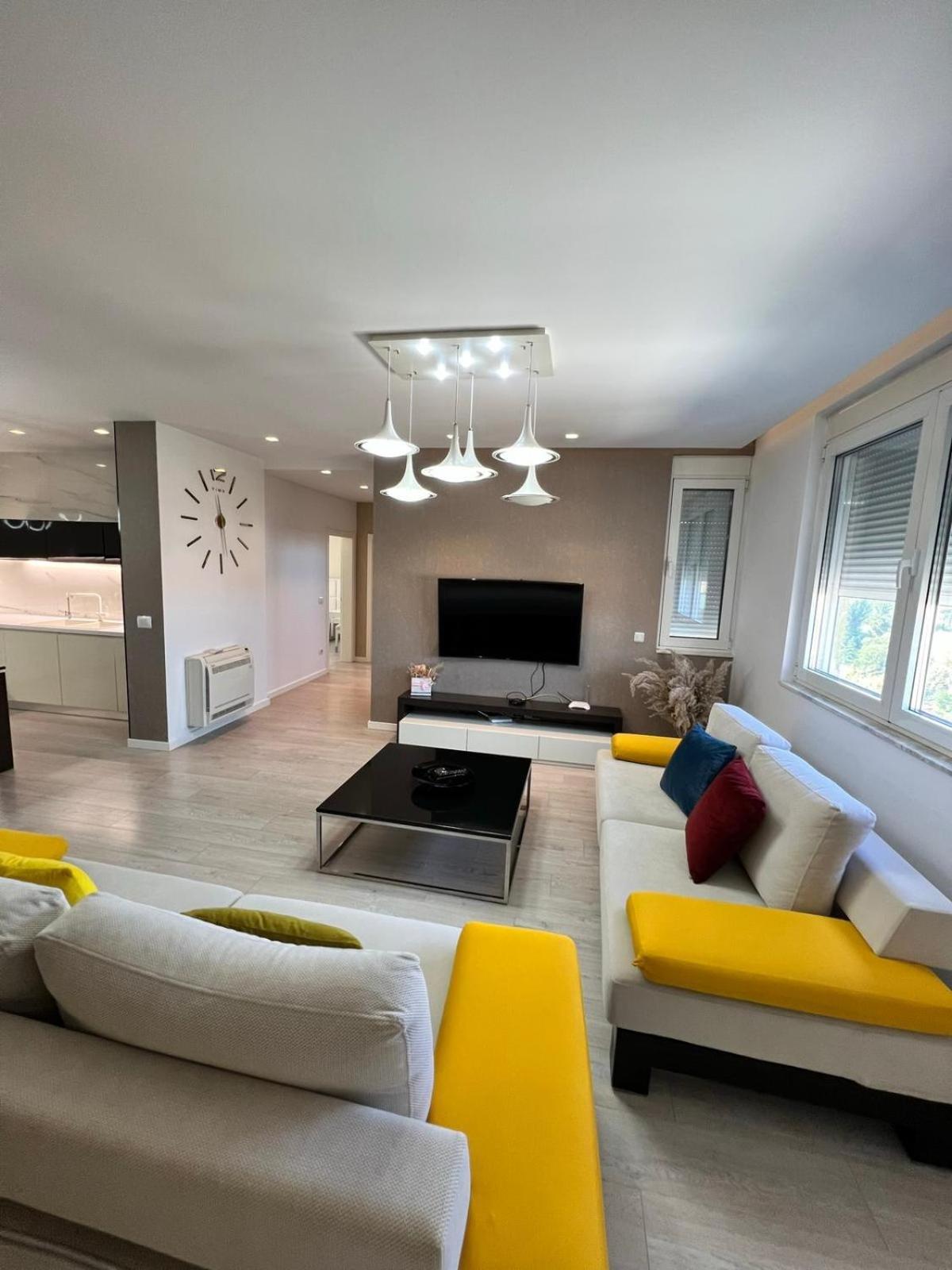 Apartamento Tirana Loft Living Exterior foto